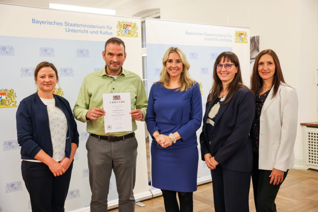 10_Staatliche Realschule Rain-2