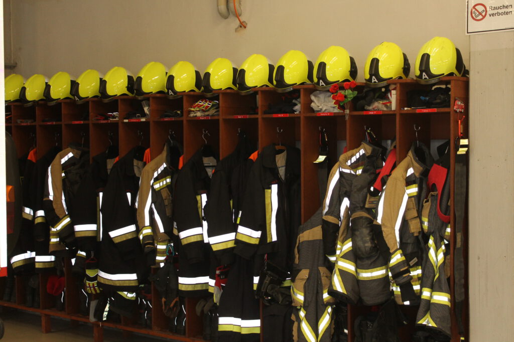 OGS FF Rain Ausrüstung