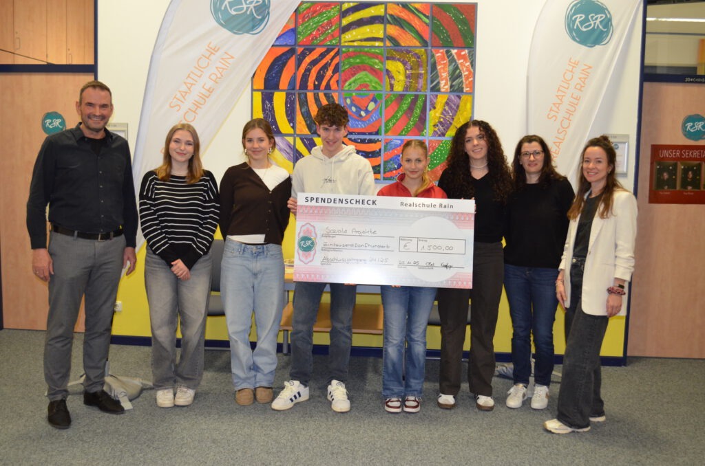 Spendenübergabe AK 25