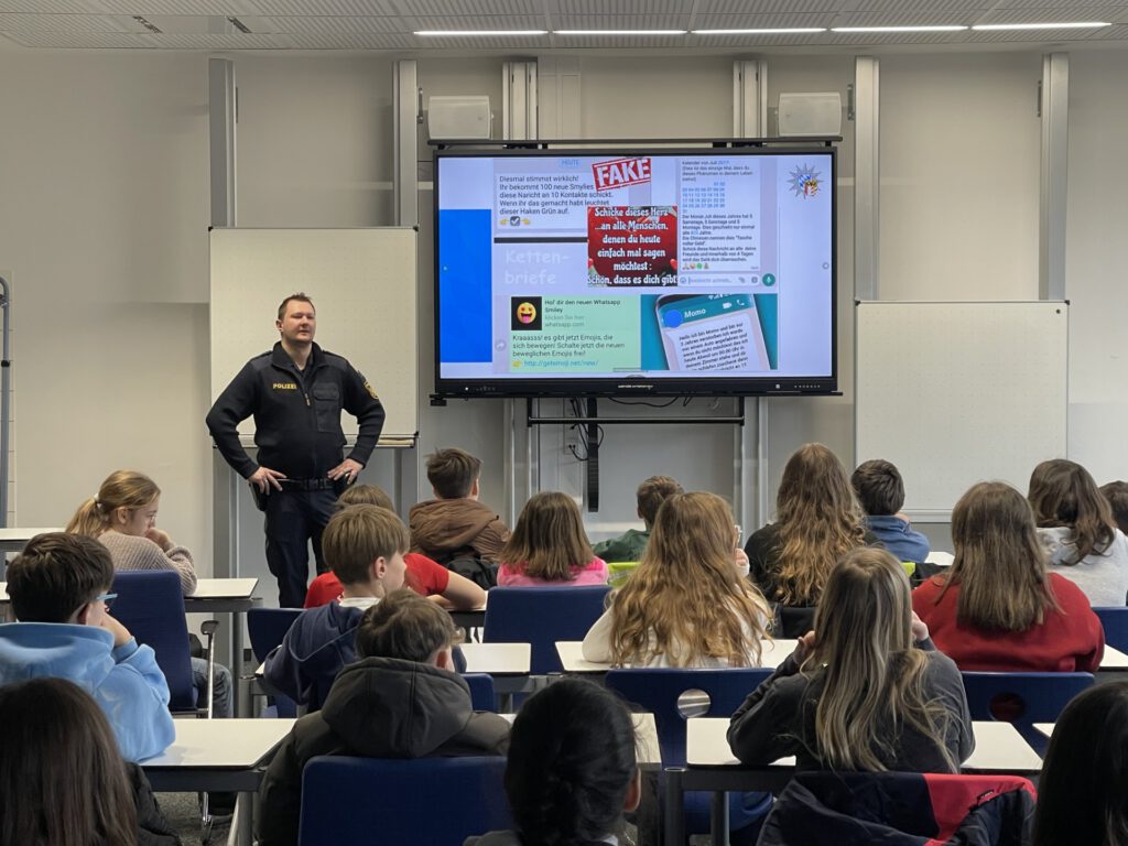 e92b61c1-932e-40d9-8f71-9636e7f78e68